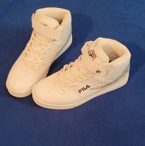 White high top Fila size 9 men